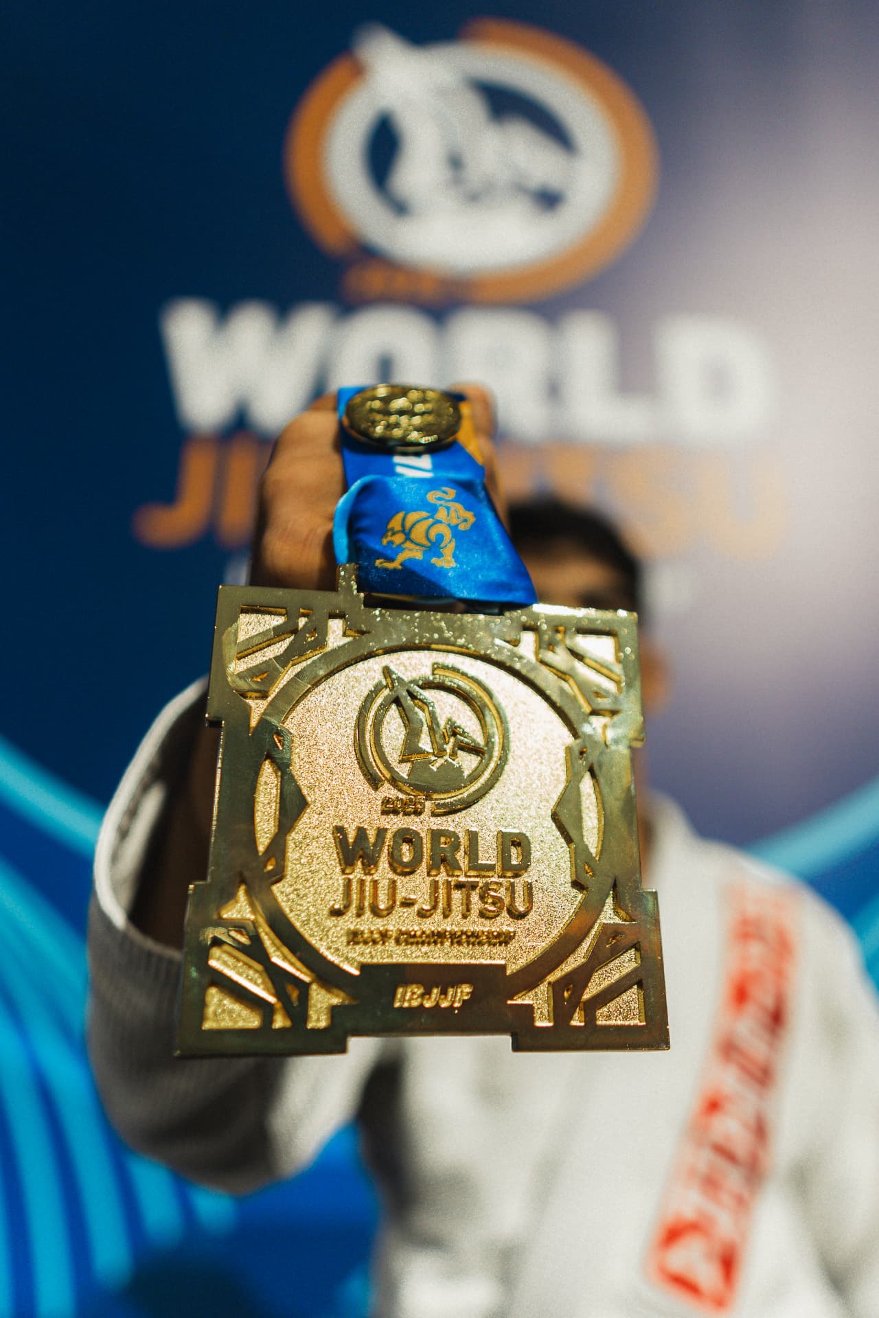 Hawann Santos demonstrating Jiu-Jitsu technique