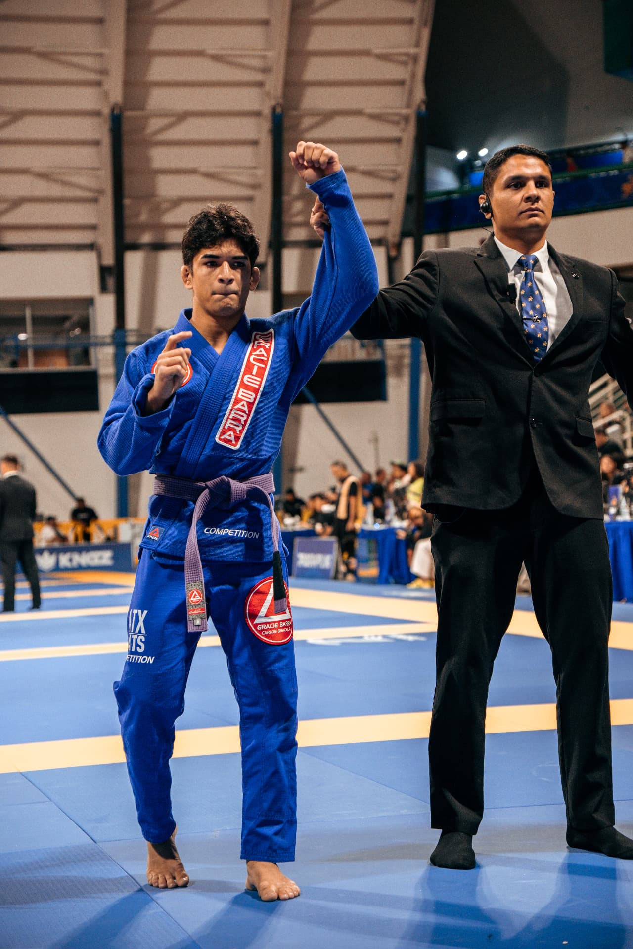 Hawann Santos after winning a championship match